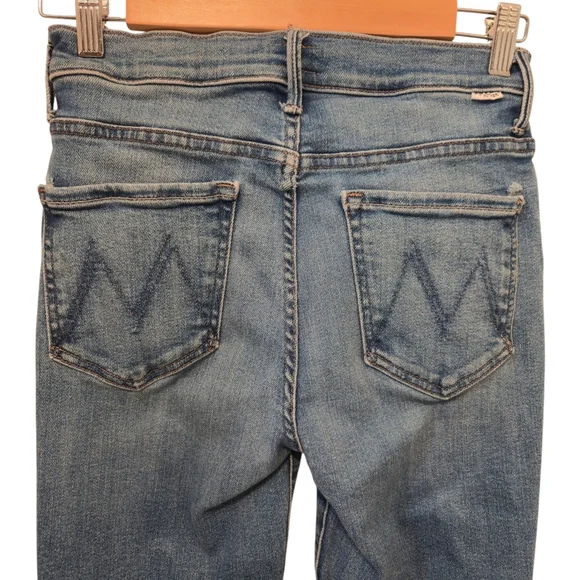 Mother The Weekender Fray Cropped Jeans Size 27 - Picture 10 of 13
